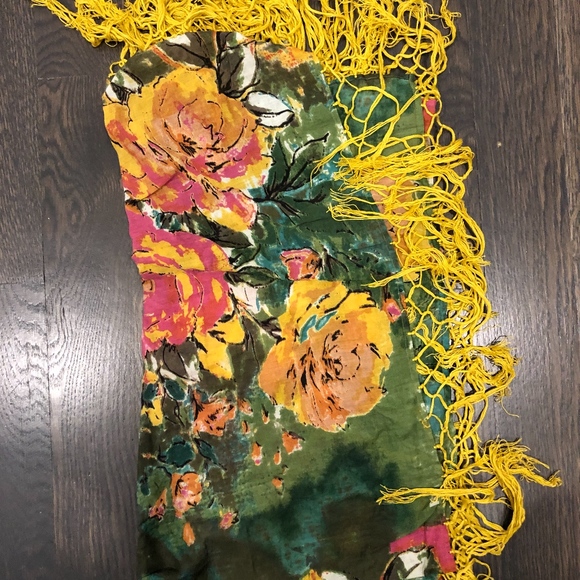 Scarf bundle - Picture 7 of 8